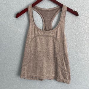 Lululemon Swiftly Tech Racerback Tank Top 2.0 Race Length Slate/White